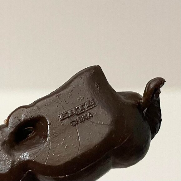 Lot of 3 ERTL Mini Animal Figures Cows and Horse - Picture 8 of 16